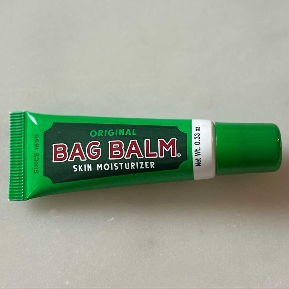 🆕 Original Bag Balm skin moisturizer NWT